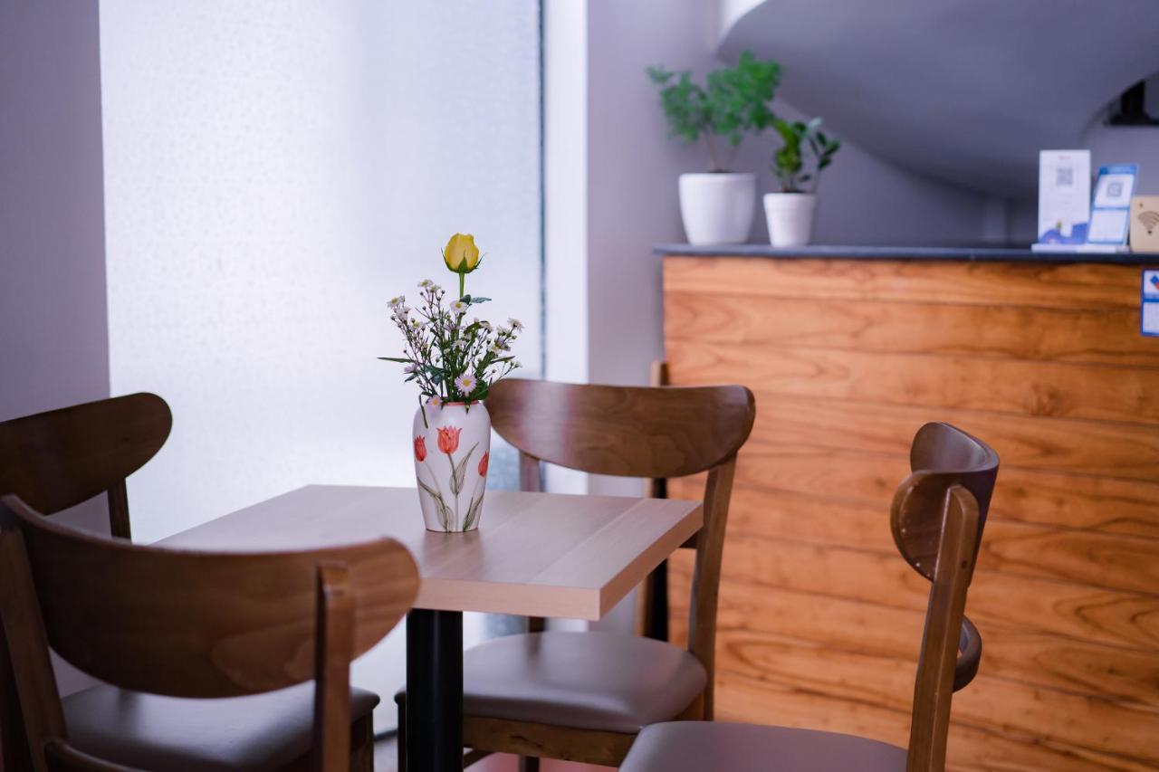 An Chi Homestay Хюе Екстер'єр фото
